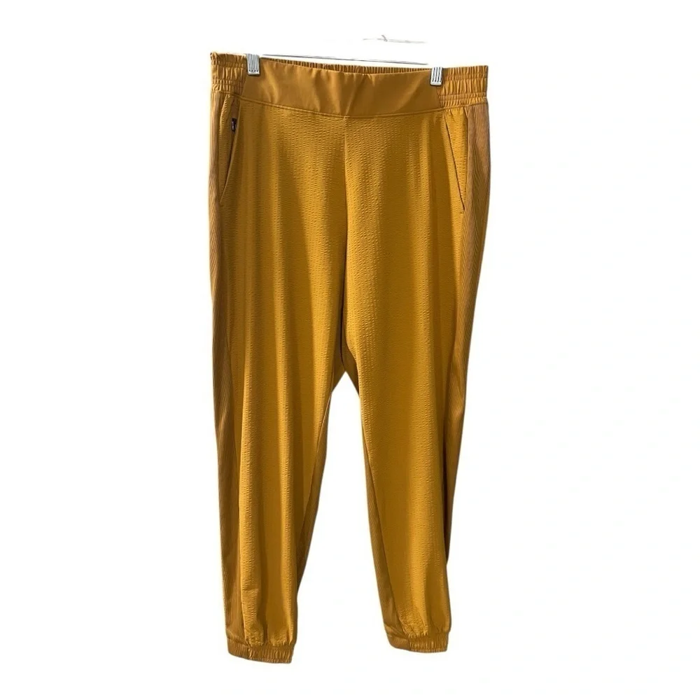 ATHLETA Brooklyn Joggers Women’s  NWOT Size 10 Gold